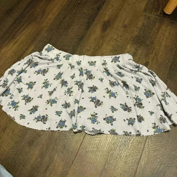 Free people flowy lounge shorts S - Picture 6 of 7